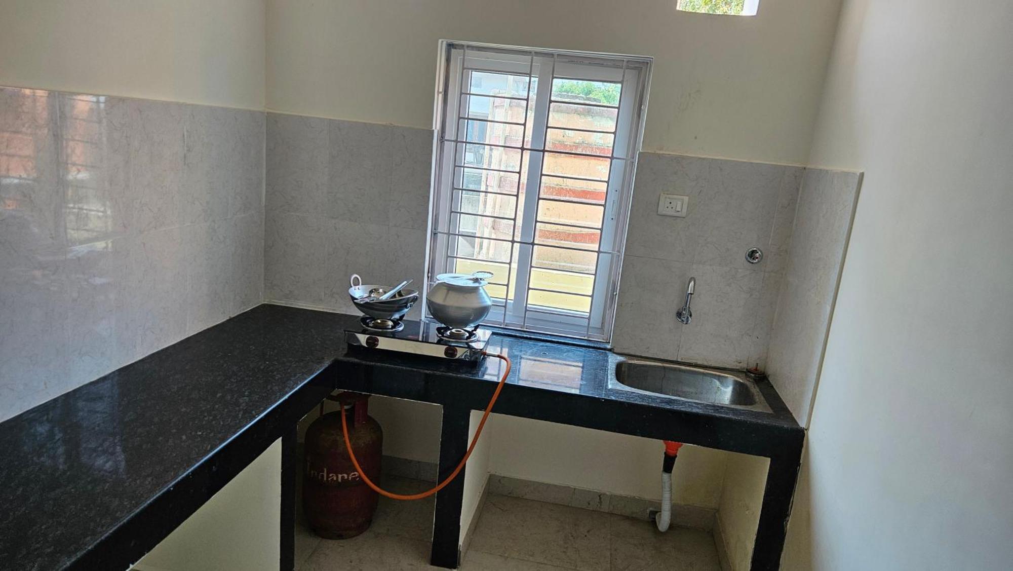 Vensa Homestay Пури Экстерьер фото