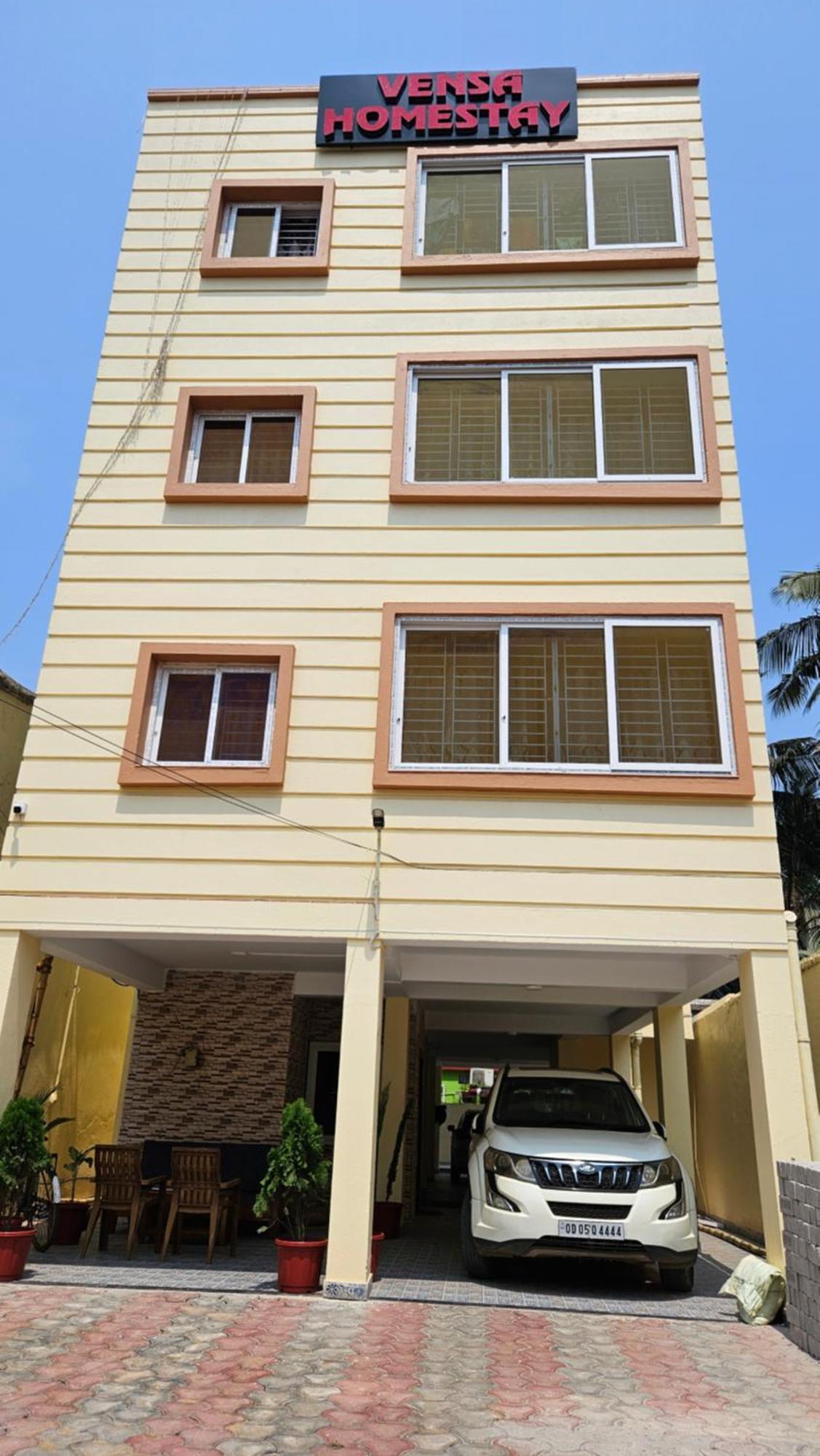Vensa Homestay Пури Экстерьер фото